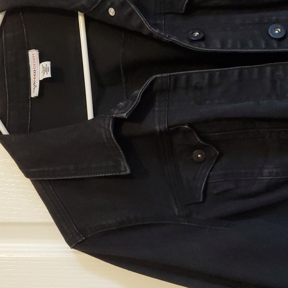 Style and Company Denim Black Jean Jacket in Large